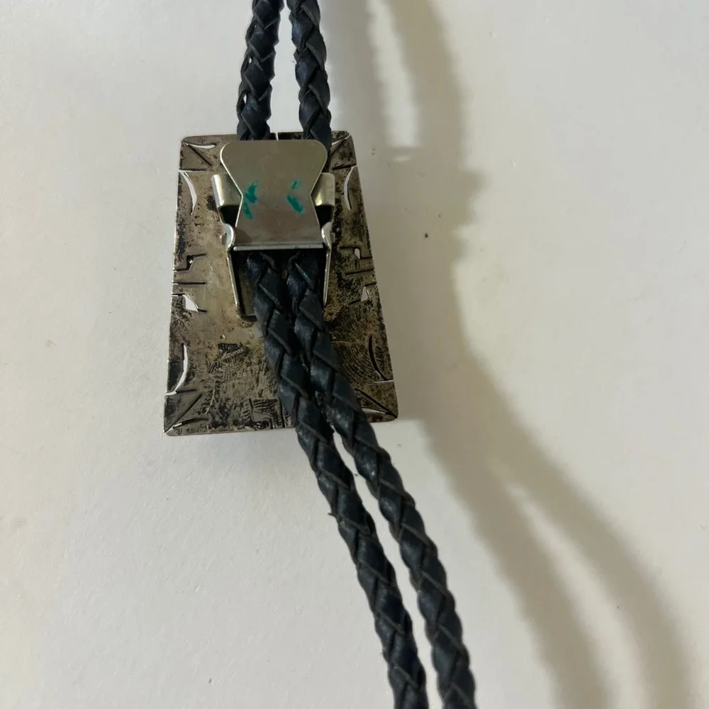 Vintage Native Navajo Sterling Silver Turquoise Bolo Tie Leather Signed